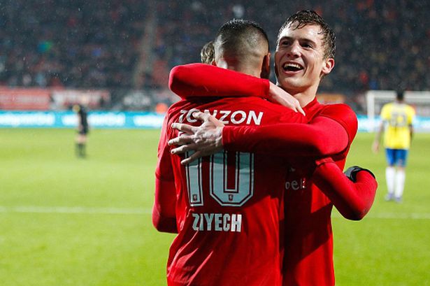 够看到两个 够看到两个